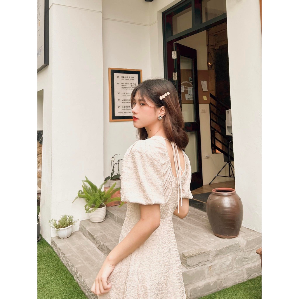 Váy cổ tròn tay bồng nơ lưng TIINSTORE VHN526