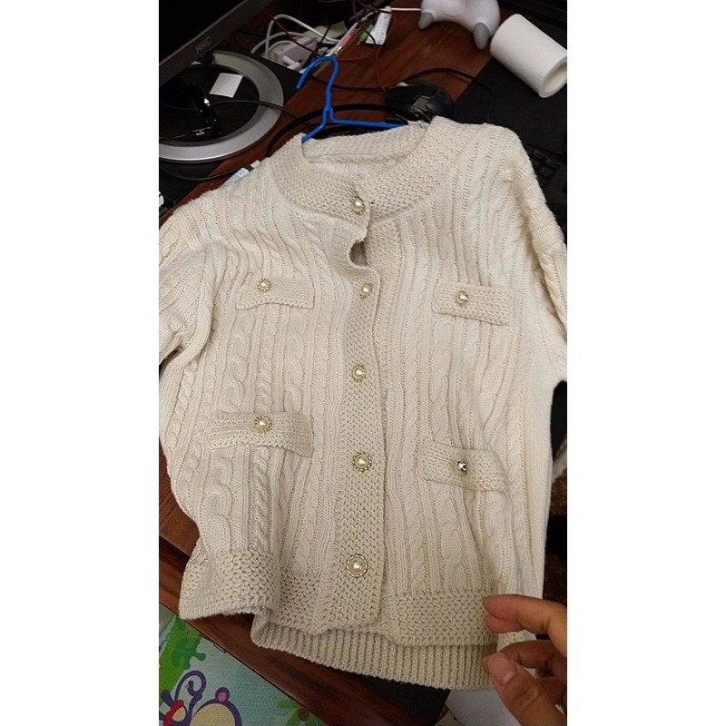 Áo khoác len cadigan  viền  kim sa