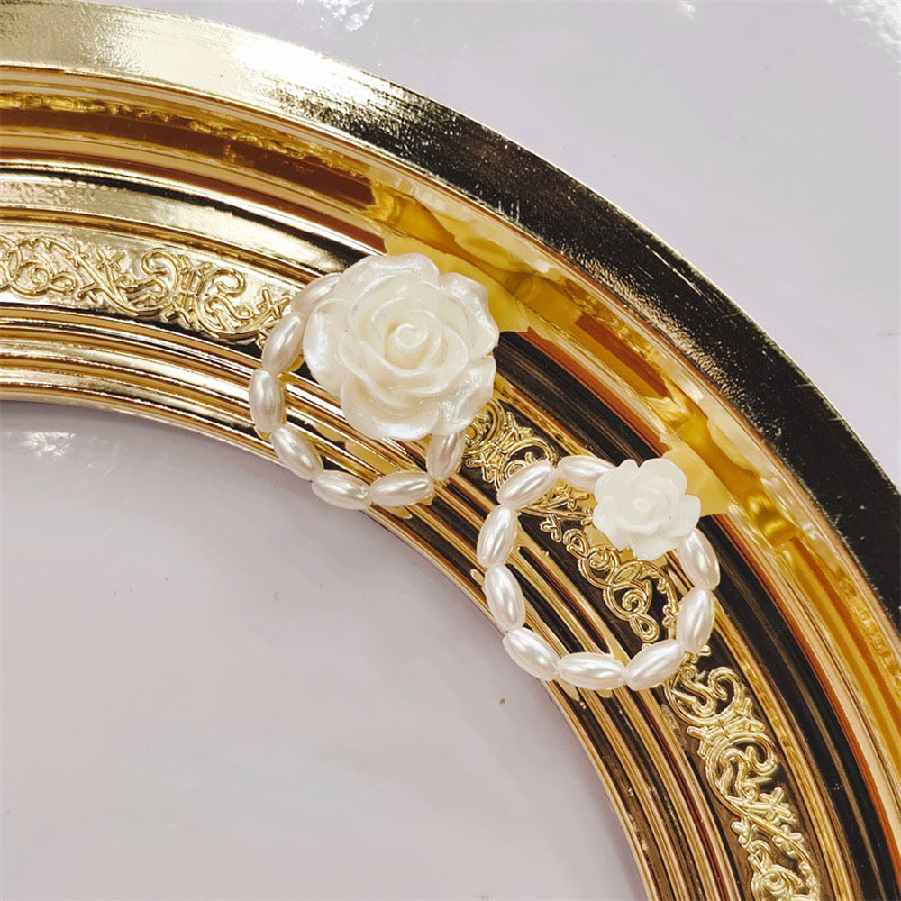 Nhẫn Mặt Hình Hoa Hồng Đính Ngọc Trai Giả Thời Trang Cho Nữ