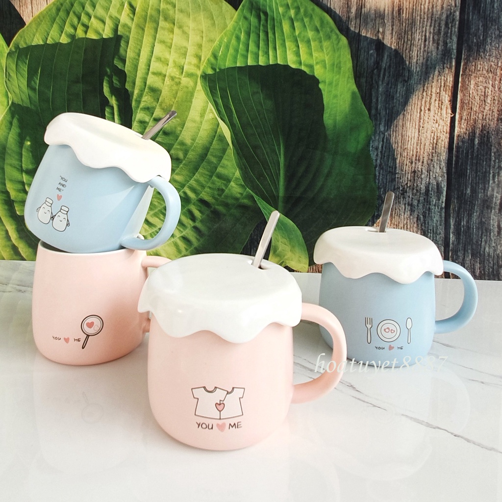 Ly cốc sứ cao cấp hình trứng rán đáng yêu có nắp và muỗng dung tích 400ml