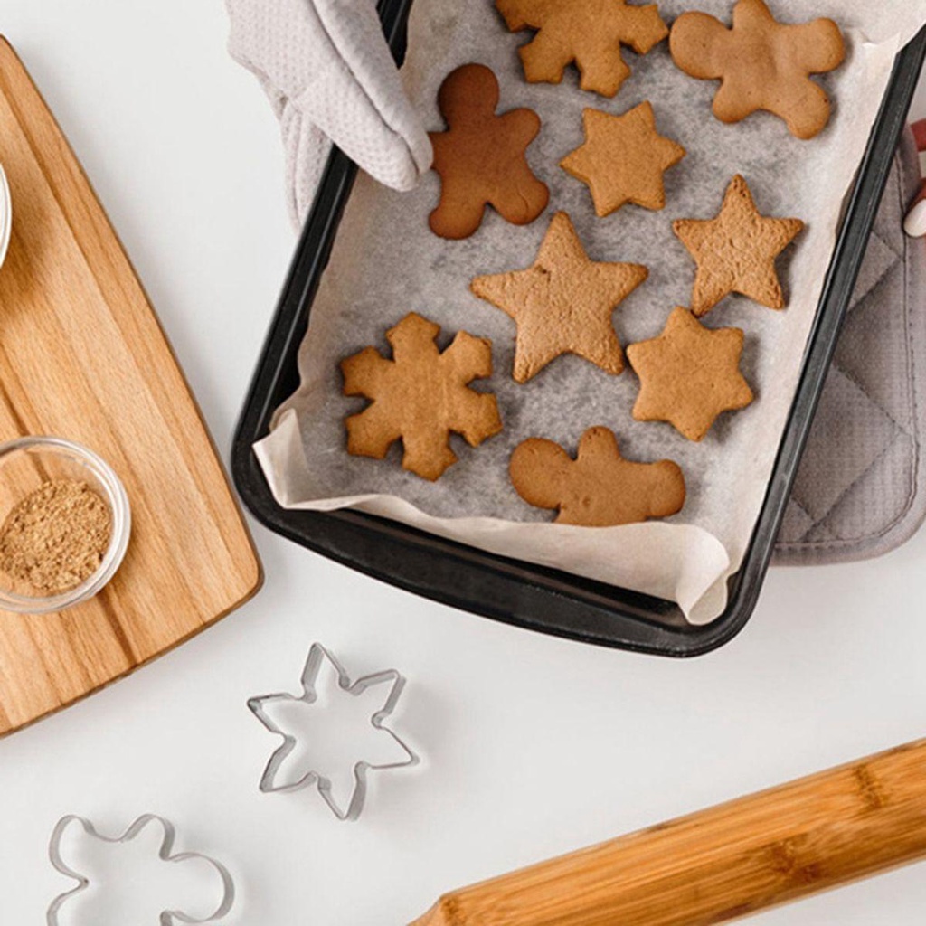 Khuôn Cắt Bánh Quy Hình Ông Già Noel &amp; Bông Tuyết Bằng Thép Không Gỉ