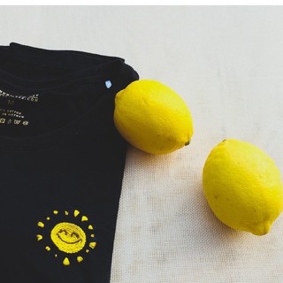 Áo thun họa tiết thêu, Thêu tay (Handmade) nhiều hình thêu, 100% Cotton Sang mịn bởi thợ thủ công Việt Nam