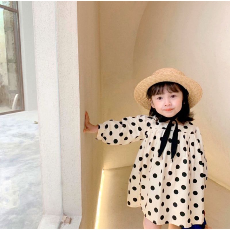 Mũ cói viền đen có dây buộc cho bé gái