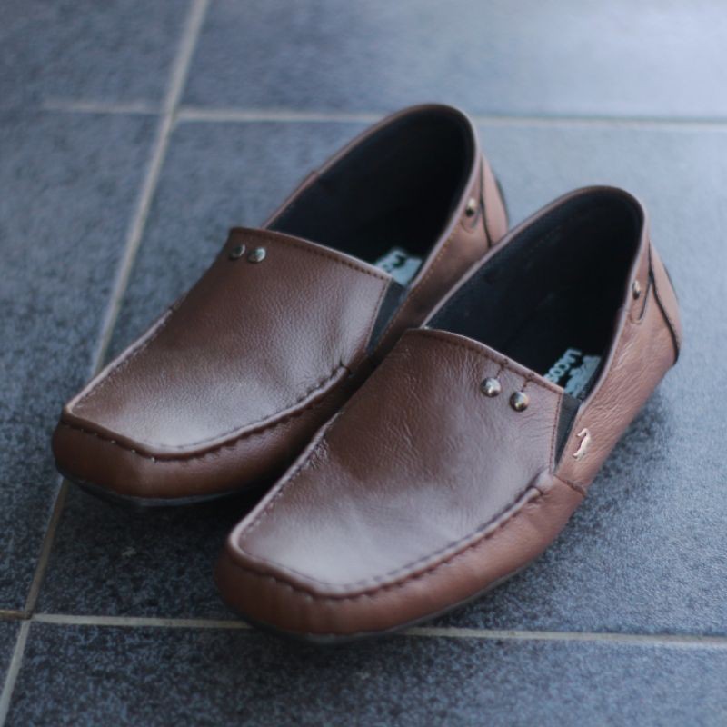 Giày lười Lacoste Moccasin bằng da thật trọng lượng nhẹ phong cách đường phố giản dị dành cho nam