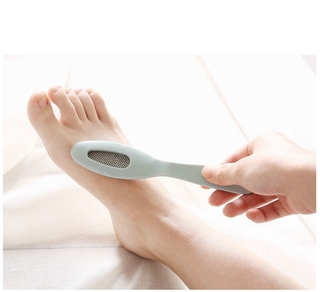 Bàn chải làm sạch da chân cứng