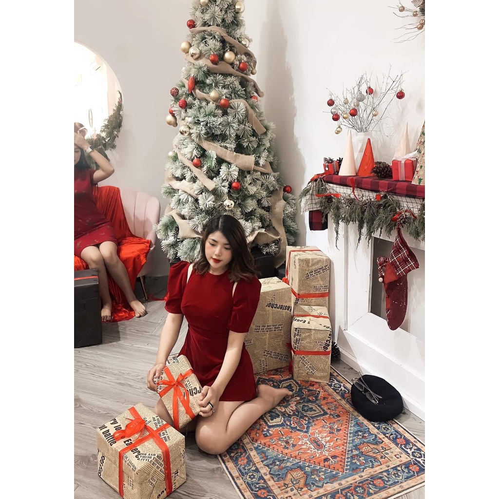 Váy Nhung Nữ Khoét Vai Có Quần Bên Trong, Đầm Nữ Trơn Màu Mặc Noel, Tết Xinh | BigBuy360 - bigbuy360.vn