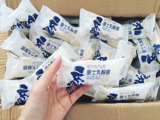 Combo 40 Bánh sữa chua/Date mới