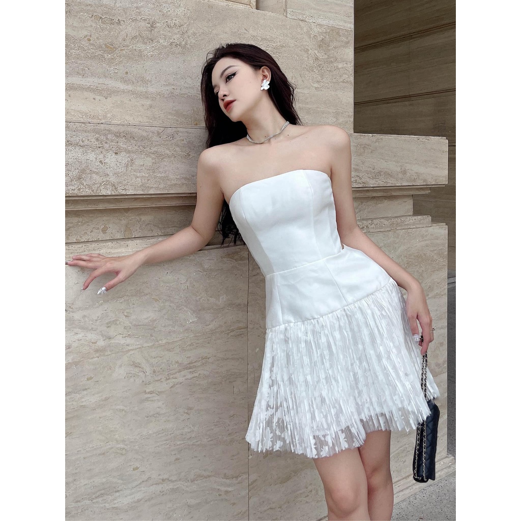 Đầm ren đi dự tiệc cưới thiết hở lưng, đan dây, cúp ngực, dáng xòe thiết kế sexy