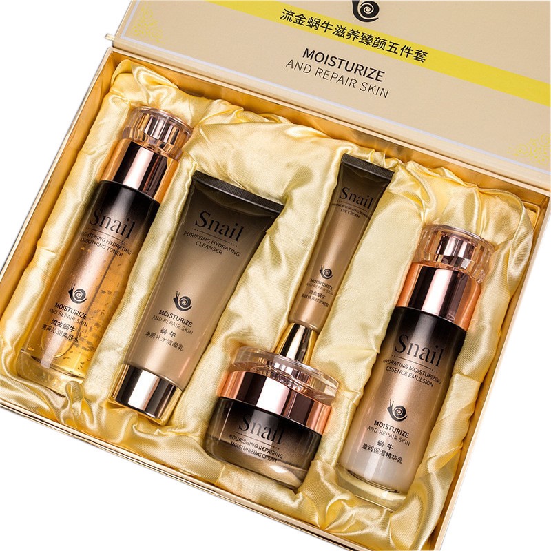 Bộ Sản Phẩm Dưỡng Ẩm Làm Sáng Da Caviar