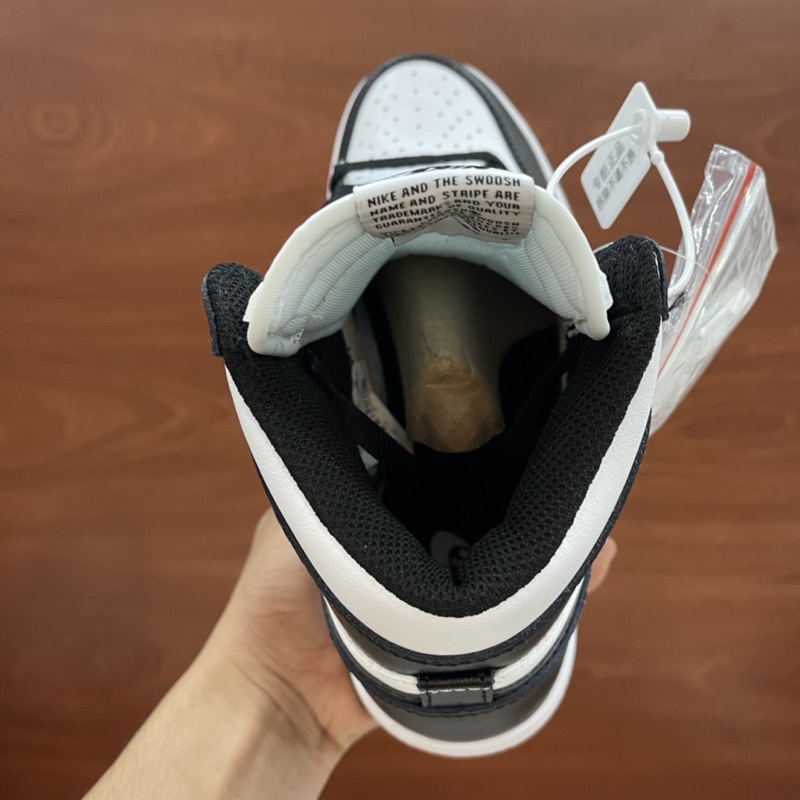Giày sneaker Air Jordan 1 Retro High Panda  - Fullbox kèm dây phụ [Bản Cao Cấp]