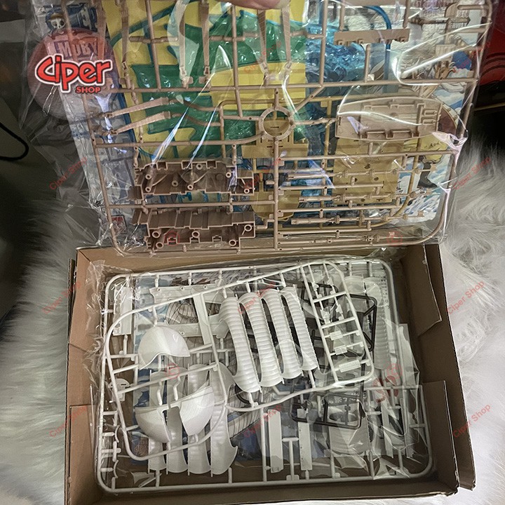 Mô hình thuyền Râu Trắng Bố Già White Beard one piece