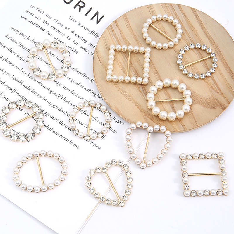 Nút Áo Đính Đá Và Ngọc Trai Thời Trang Cho Nữ