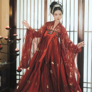 Hán phục đỏ in hạc