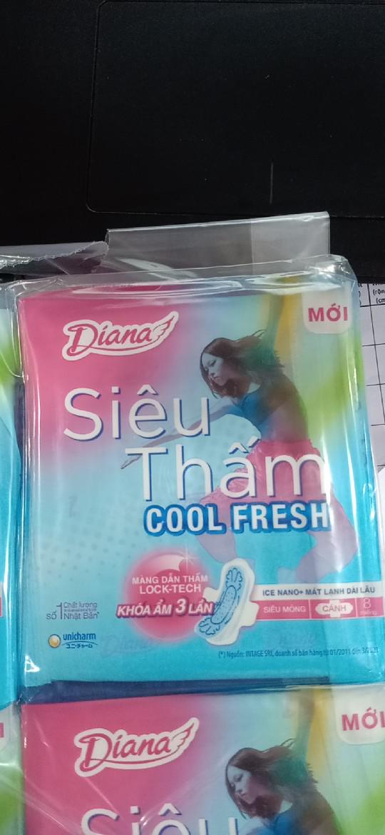 Bộ 6 gói Băng Vệ Sinh Diana siêu thấm COOL FRESH cánh 8M