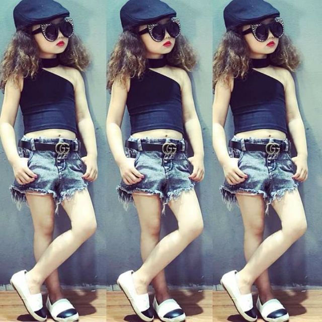 Áo sát nách lệch vai