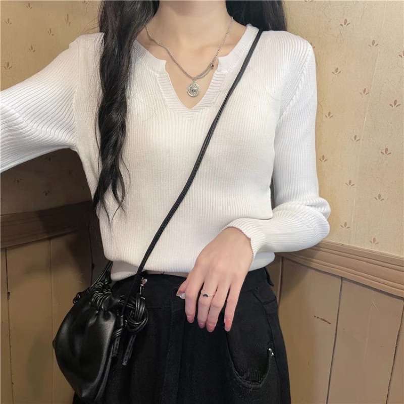 Top phụ nữ đầu mùa thu thiết kế cảm giác thích hợp áo phông 2021 mới ngắn tay cổ chữ V dài tay dệt kim hot girl | BigBuy360 - bigbuy360.vn