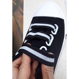 Giày sneaker cổ thấp cờ 4 sao 3 đai chun