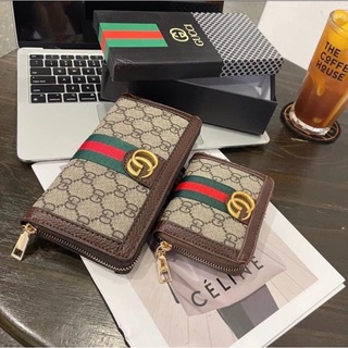 ví cầm tay GC