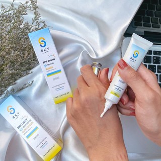 Kem chống nắng kiềm dầu sky sky daily uv protection sunscreen spf50+ pa+++