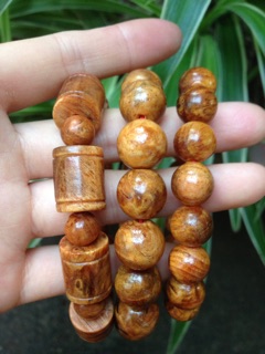 Combo 3 vòng tay nu huyết long