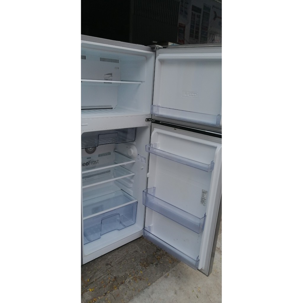 sale xả Kho Tủ lạnh Beko 200L hàng trưng bày mới 90%