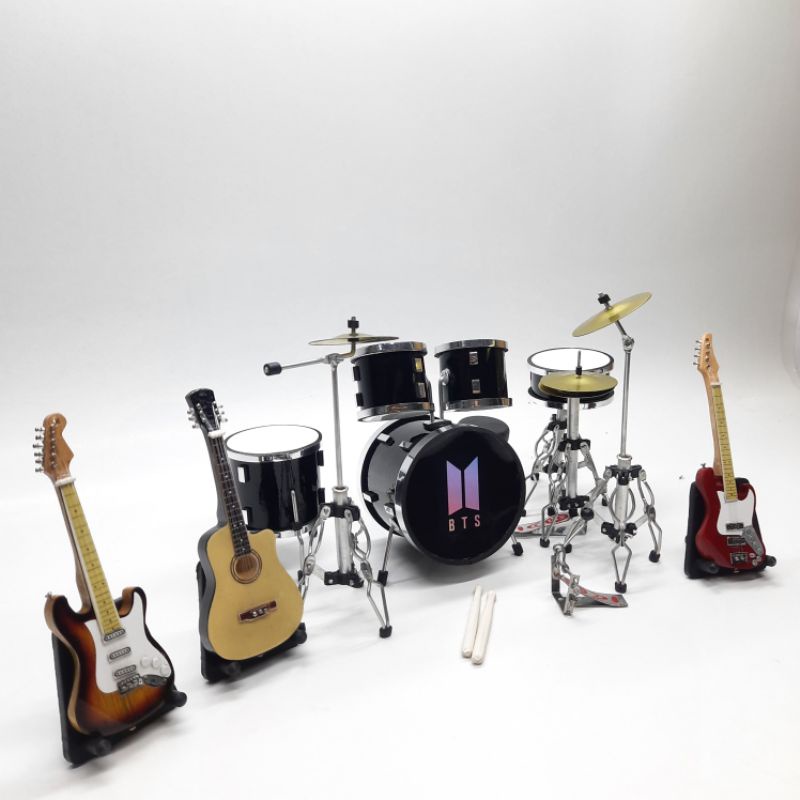 Bộ Mô Hình Đàn Ghi Ta Mini Gắn Tường Trang Trí