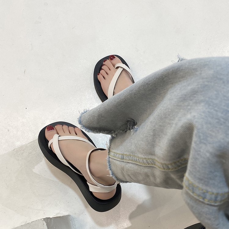 Sandal Hở Ngón Thiết Kế Mới Đế Bằng Cao Cấp Thời Trang