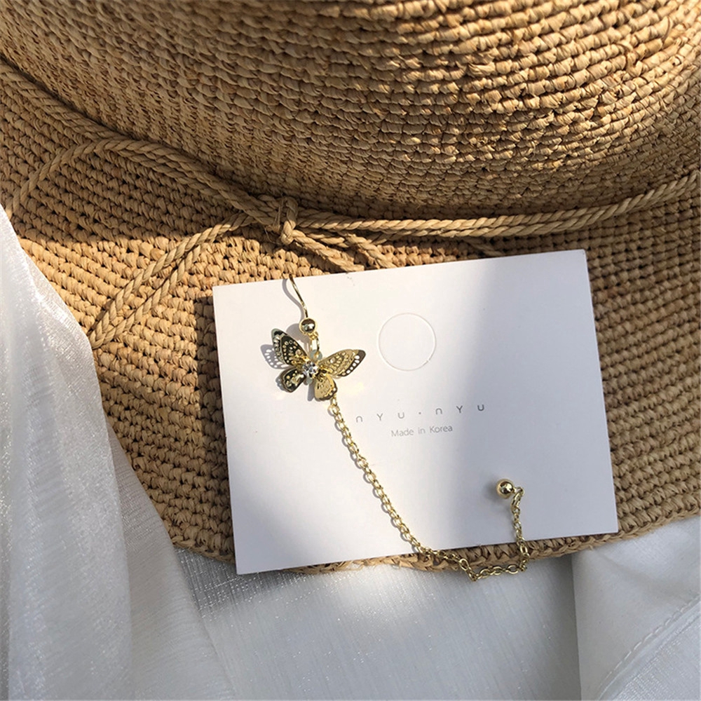 1 Khuyên Tai Hình Bướm Thời Trang Hàn Quốc Xinh Xắn