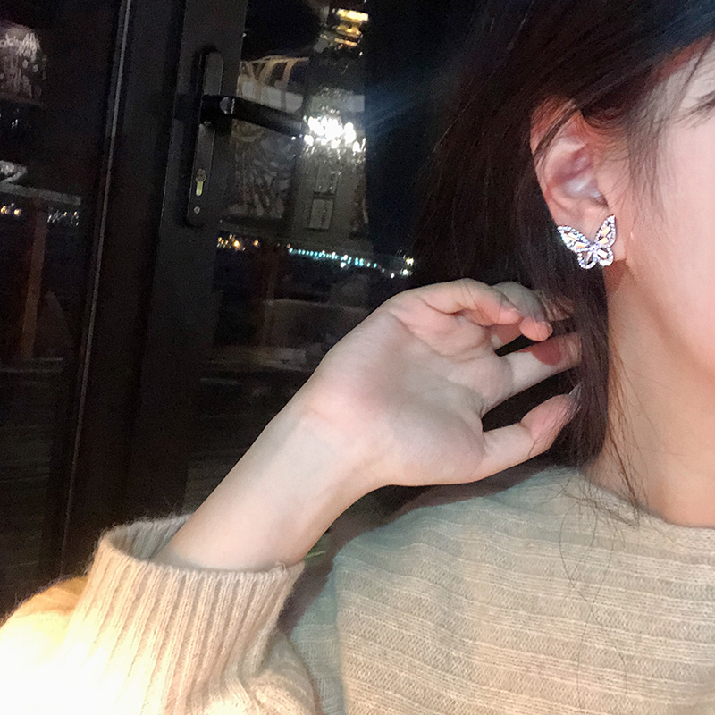 Khuyên tai mạ bạc 925 hình cánh bướm 3D xinh xắn phong cách Hàn Quốc dành cho bạn gái