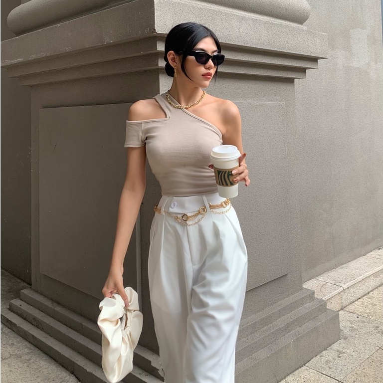 Áo croptop nữ tay ngăn body TOPTIFY croptop kiểu tay ngắn khoét một bên vai Love Letters Top AC15