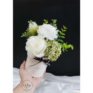 Chậu hoa giả để bàn Luxury