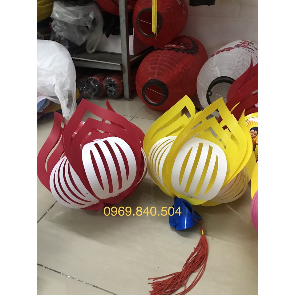 SET 5 Đèn lồng nhựa hoa sen xuyên sáng trang trí quán cafe, sân vườn, chùa, đường phố