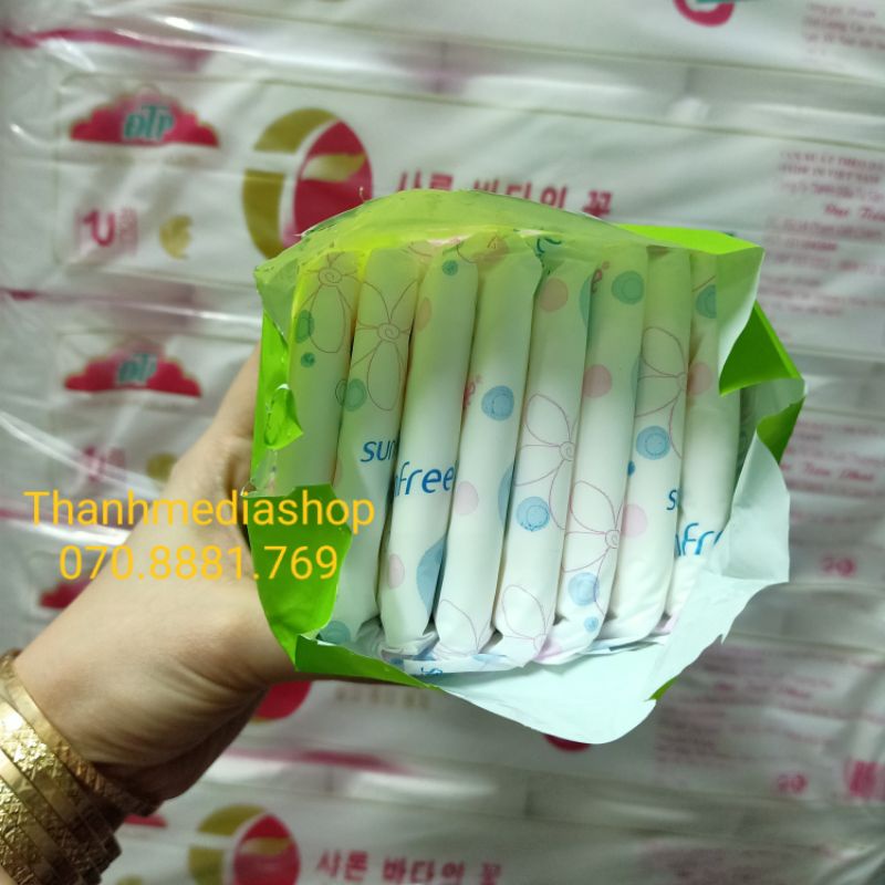 Combo 16 miếng / 2 gói băng vệ sinh Sunfree (có cánh)siêu thấm, siêu mỏng