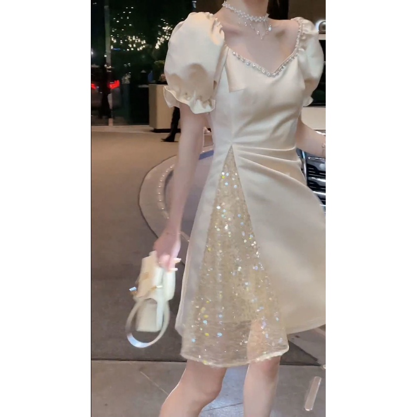 Đầm Dáng Ôm Hở Eo Đính Kim Cương Sang Trọng Thời Trang Cao Cấp 2022