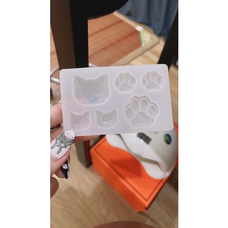 Khuôn nails mèo xinh xắn