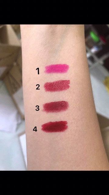 HOT- COMBO 2 THỎI SON HIỆU NYX XÁCH TAY MỸ