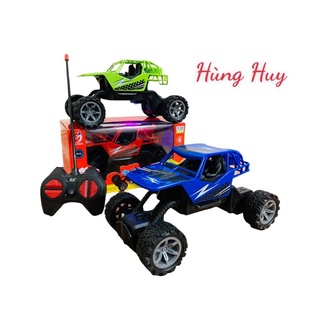 Xe ô tô địa hình siêu xe điều khiển từ xa 4 chiều chạy pin có đèn R/c tỉ lệ 1:20 xe thật