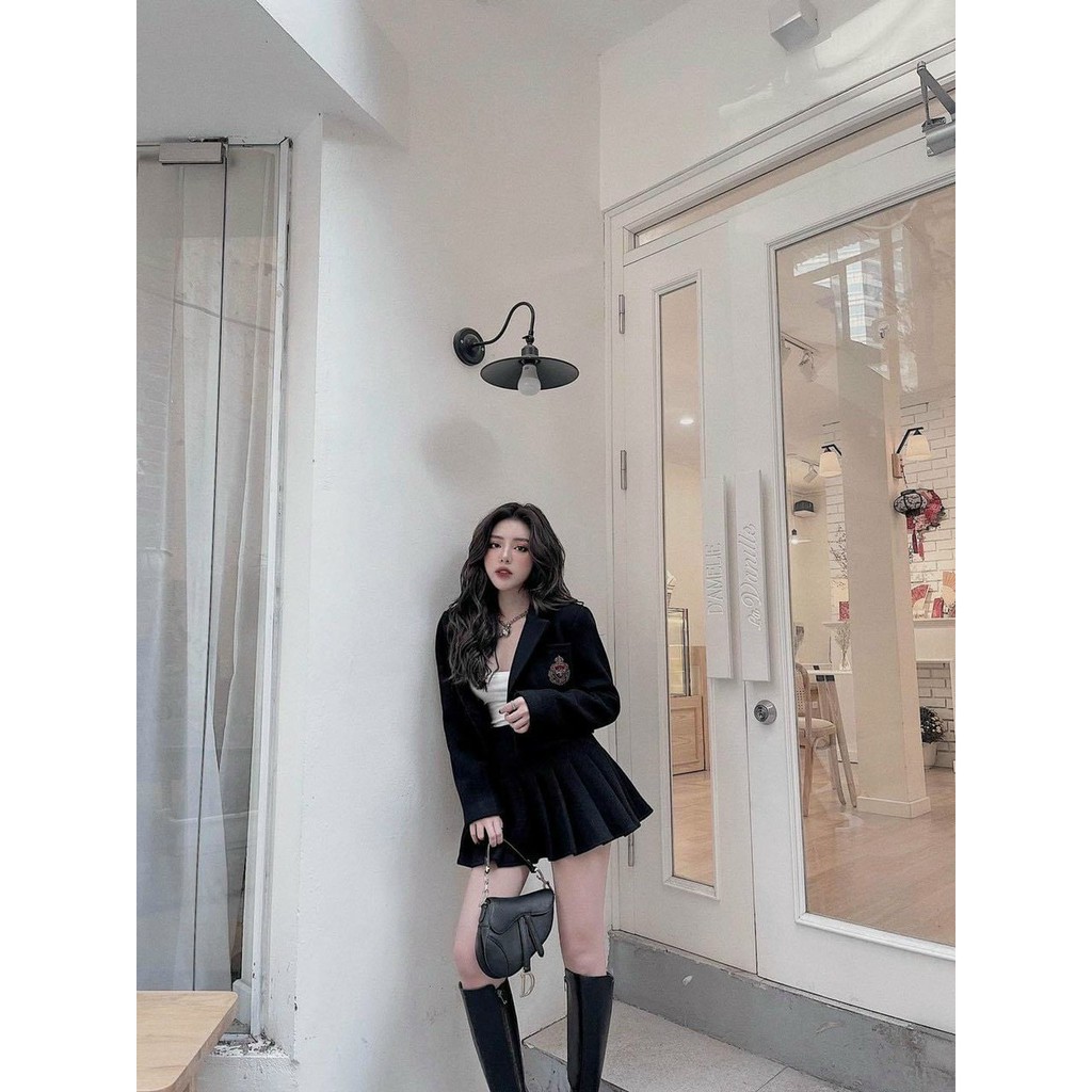 Set 3 món xịn áo thun bozip chân váy xếp ly kèm áo khoát croptop