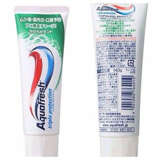 Kem đánh răng hương trà xanh Aquafresh 140g hàng nhập từ Nhật