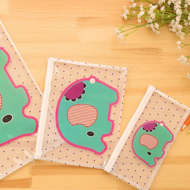 Túi đựng hồ sơ trong suốt in họa tiết hoạt hình dễ thương có khóa kéo tiện dụng | BigBuy360 - bigbuy360.vn