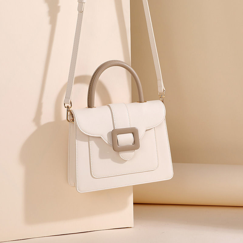 Túi xách đeo chéo IELGY thiết kế thời trang dành cho nữ