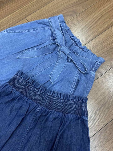 Quần jeans giấy suông