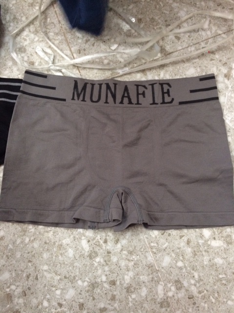 Sịp đùi Munafie túi zip cao cấp