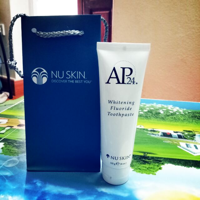 Kem đánh răng AP24 Nuskin Răng trắng sáng