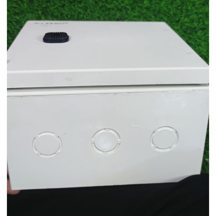 Vỏ tủ điện nhựa 200*300*150 Lihhan