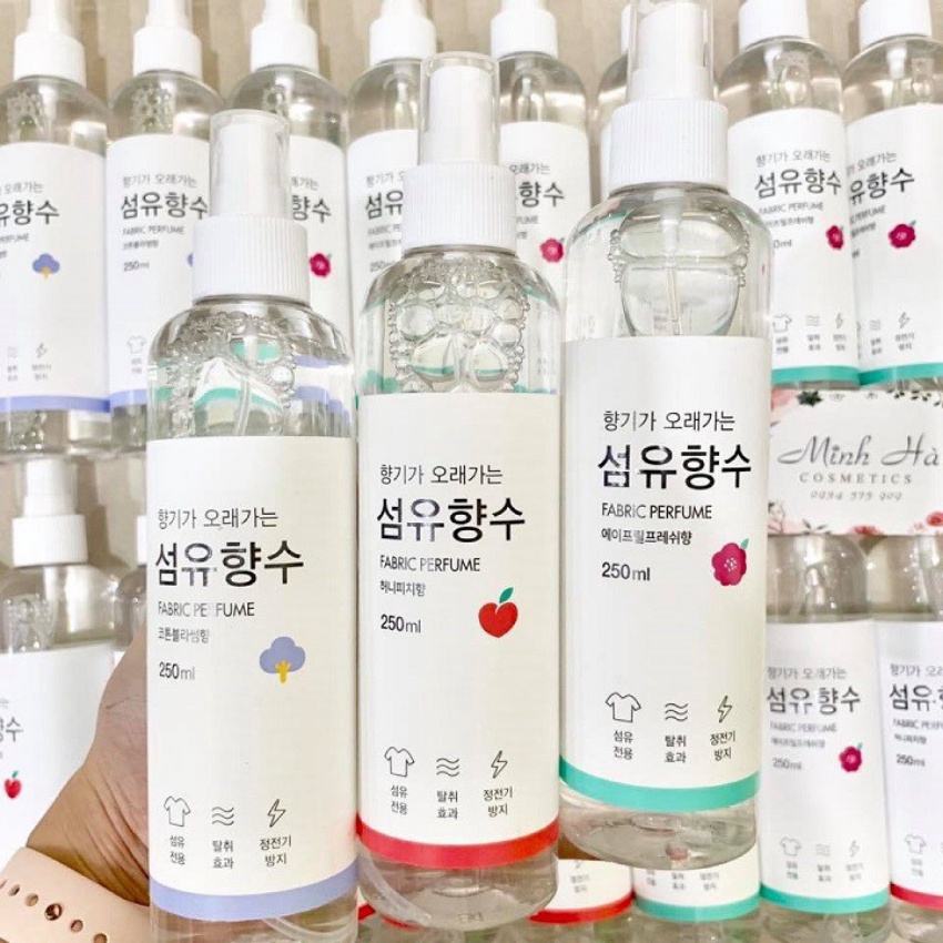 Xịt Thơm Quần Áo Fabric Perfume Hàn Quốc 250ml hương thơm dịu nhẹ, tươi mát,sang trọng,an toàn, không gây kích ứng da