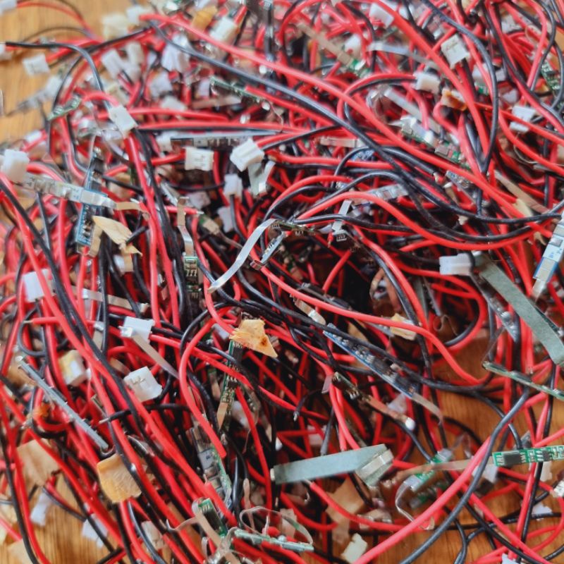 10 mạch sạc bảo vệ pin 18650 hàng tháo gỡ pin ra (shop giao ngẫu nhiên)