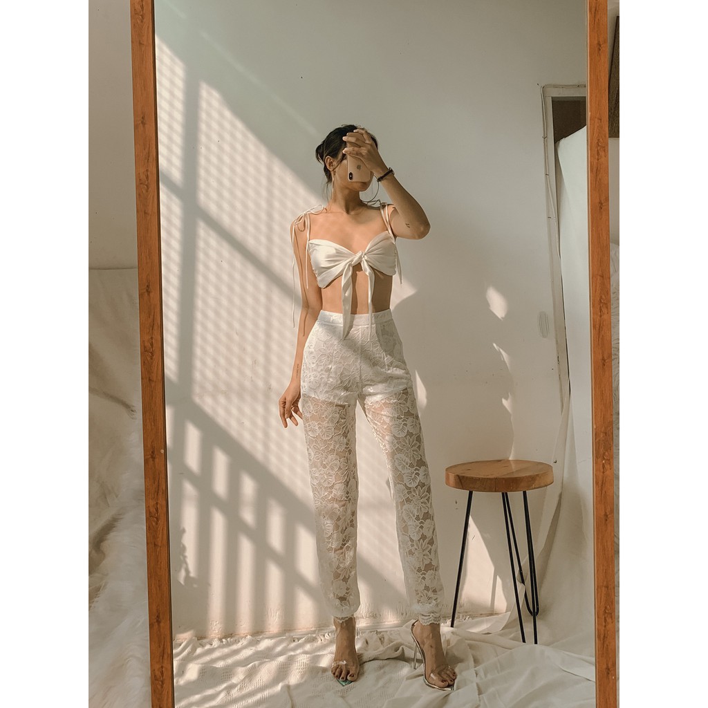 Áo croptop hai dây thắt nơ ngực - Bratop sang chảnh