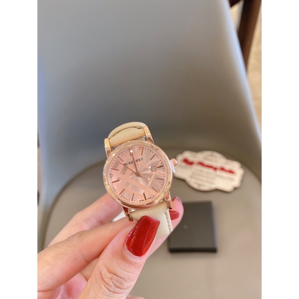 [DH B 2021] Dh đeo tay kem nhạt sang chảnh