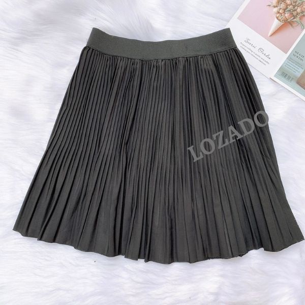 Chân váy ngắn nữ LOZADO chân váy xếp ly đuôi cá dáng xè cạp chun co giãn thiết kế trẻ trung dễ mặc CV306
